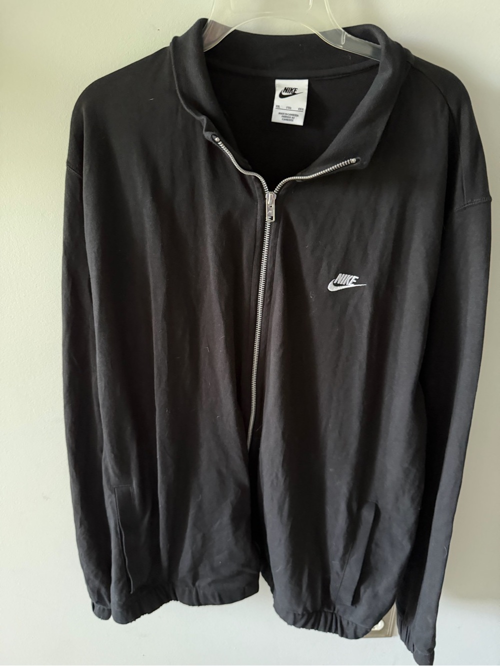 Nike Men’s Black Zip-Up Sweater Jacket with White Logo